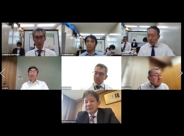 Zoom様子.jpg