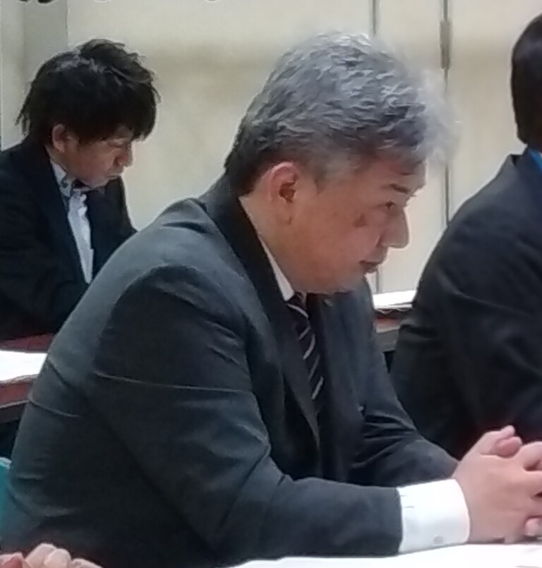 山﨑局長.jpg