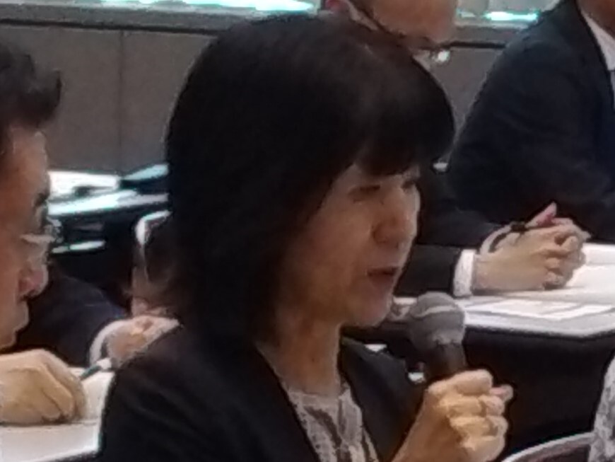 川端局長.jpg