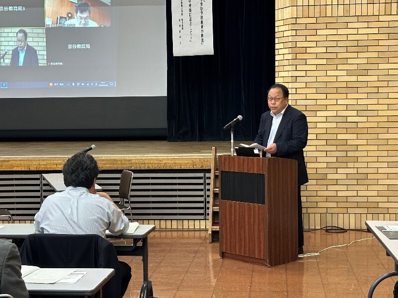 塩崎所長.jpg