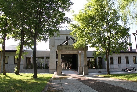 46higasikawabunkagaikan.jpg