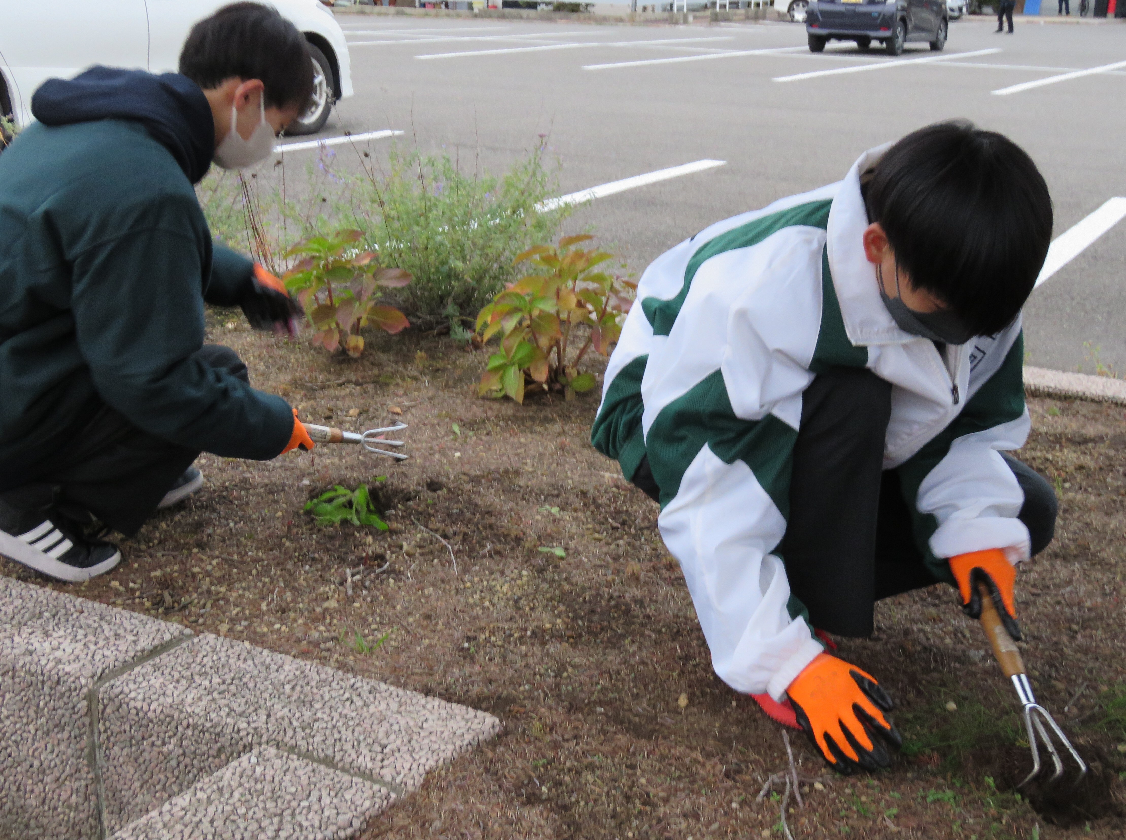 高校生活動学校推進委員